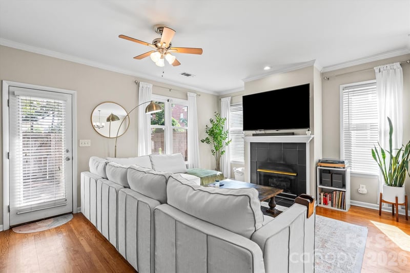 2538 Dilworth Heights Ln, Charlotte, NC 28209