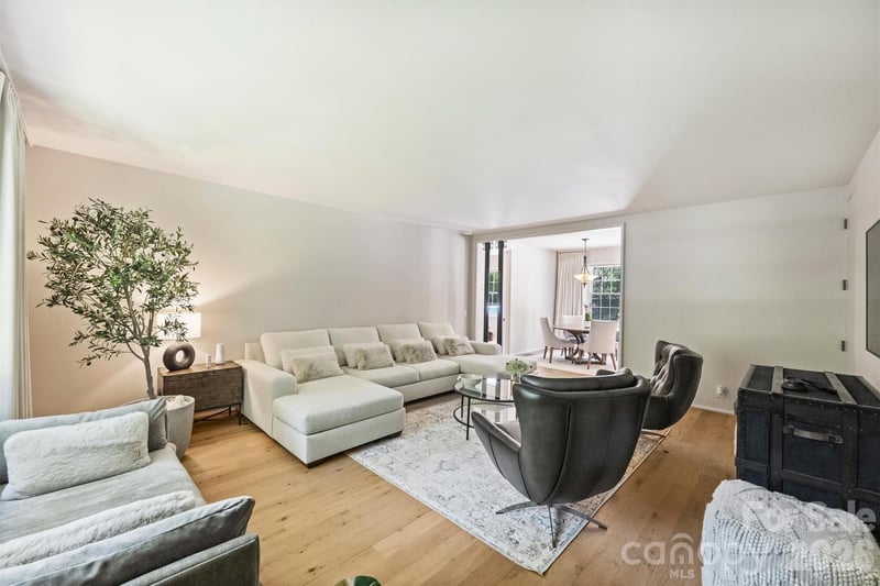 930 Ardsley Rd #2, Charlotte, NC 28207