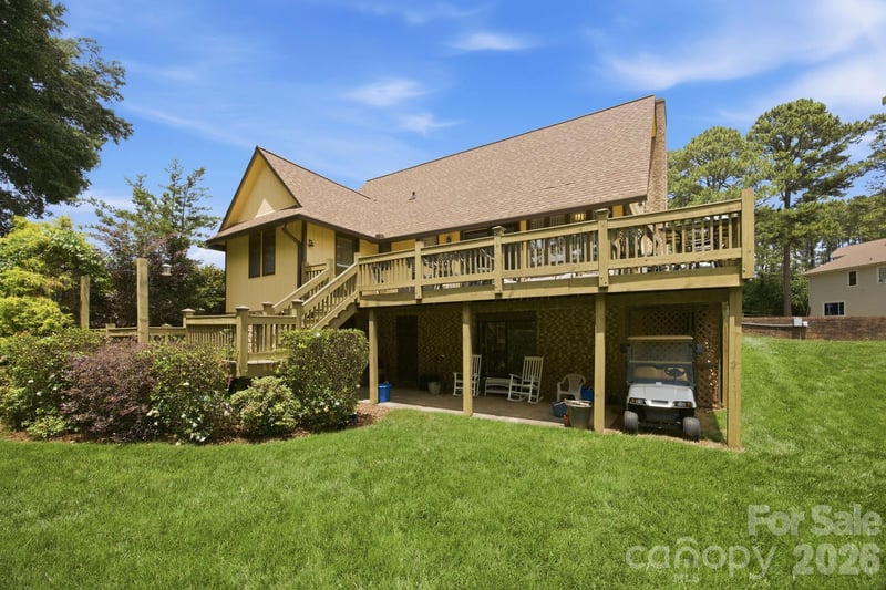 220 Shoreline Loop, Mooresville, NC 28117