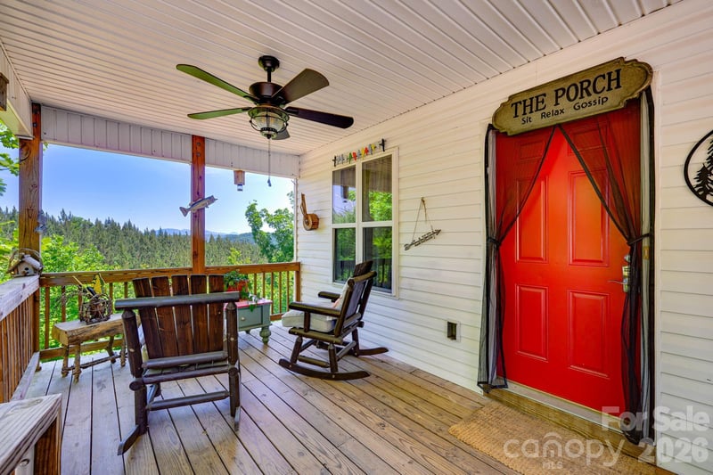 419 Travelers Rest Ln, Rutherfordton, NC 28139