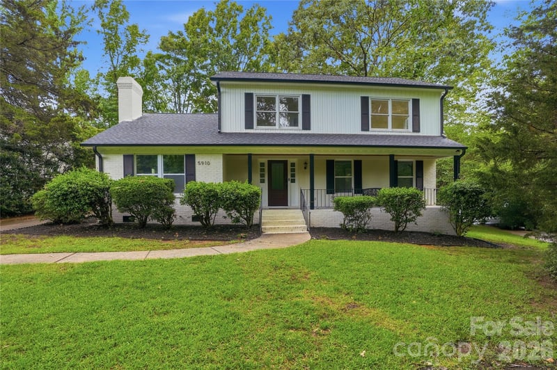 5910 Grosner Pl, Charlotte, NC 28211