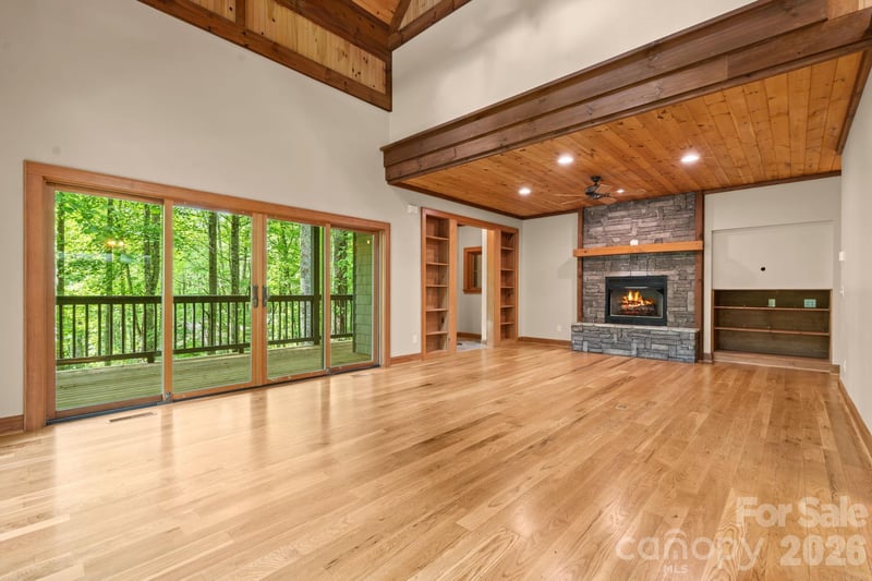 373 The Settlement Rd, Boone, NC 28607