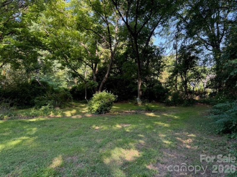 2028 Ferncliff Rd, Charlotte, NC 28211