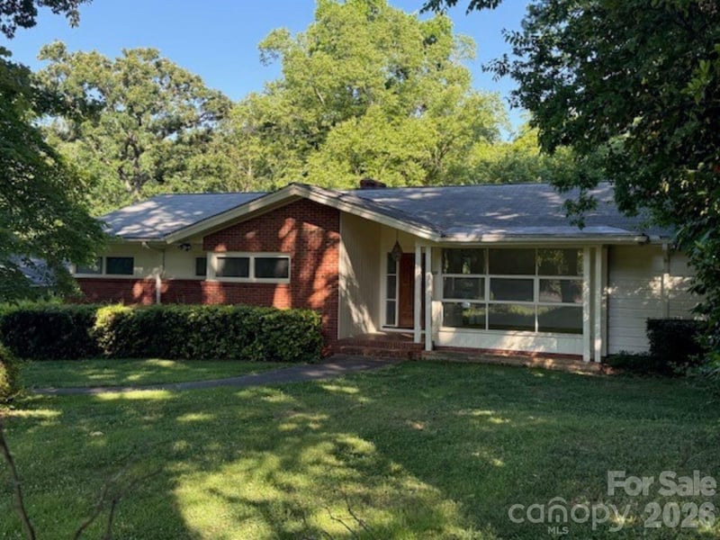 2028 Ferncliff Rd, Charlotte, NC 28211
