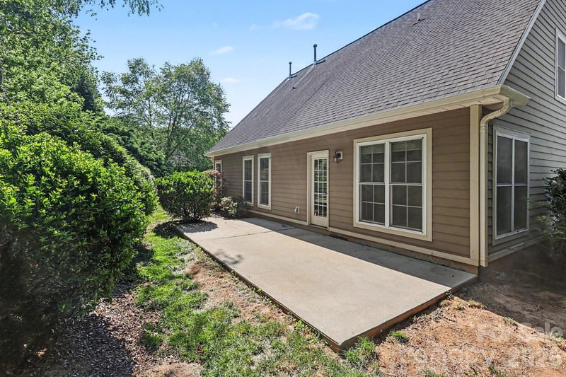 14 Halyn Ln, Arden, NC 28704
