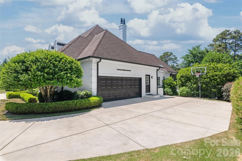5400 Challisford Ln, Charlotte, NC 28226