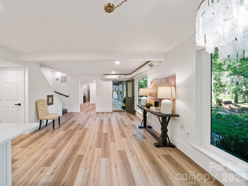 81 Summer Trees Ln, Burnsville, NC 28714