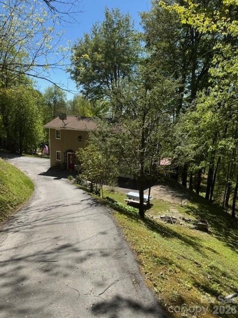 918 Plott Balsam Rd, Maggie Valley, NC 28751