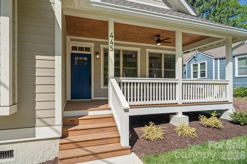 445 Governors View Rd, Asheville, NC 28805