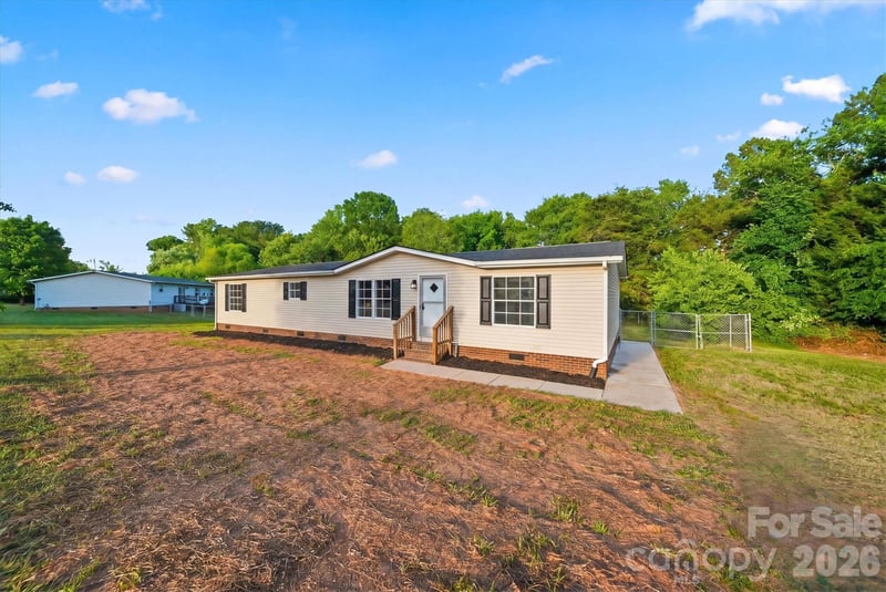 130 Saylor Ln, Stony Point, NC 28678