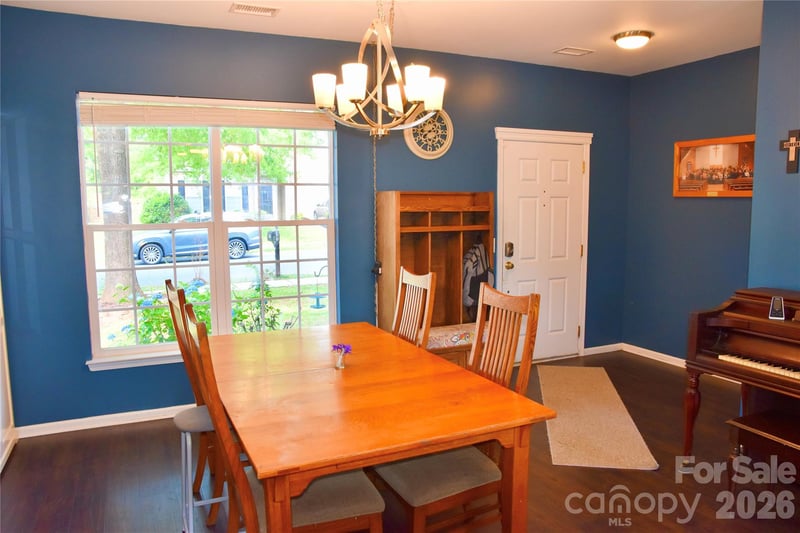 9007 Goldfields Dr, Charlotte, NC 28227