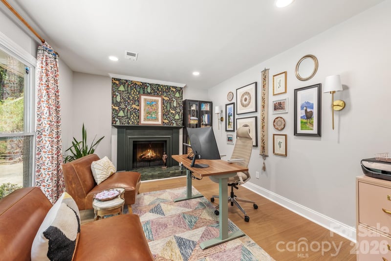 721 Rome Ct, Charlotte, NC 28209