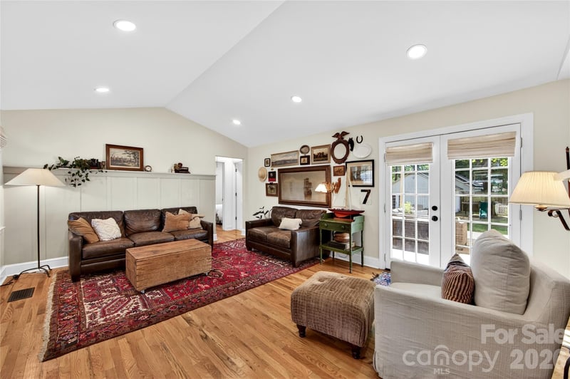 3910 Admiral Ave, Charlotte, NC 28205