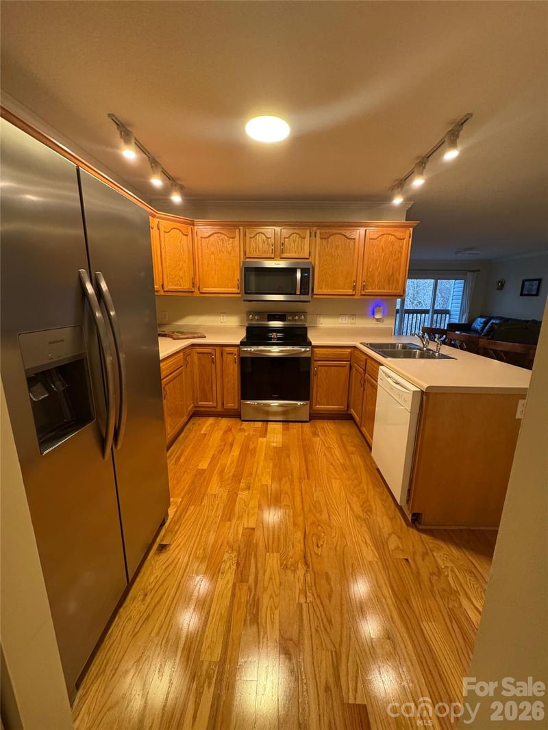 203 Waters Edge Dr #1297, Weaverville, NC 28787