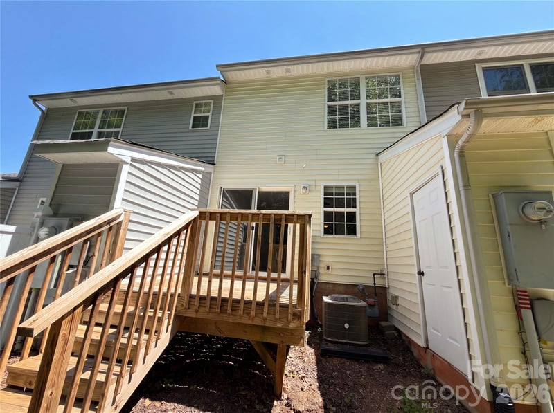 7395 Sun Dance Dr, Fort Mill, SC 29707