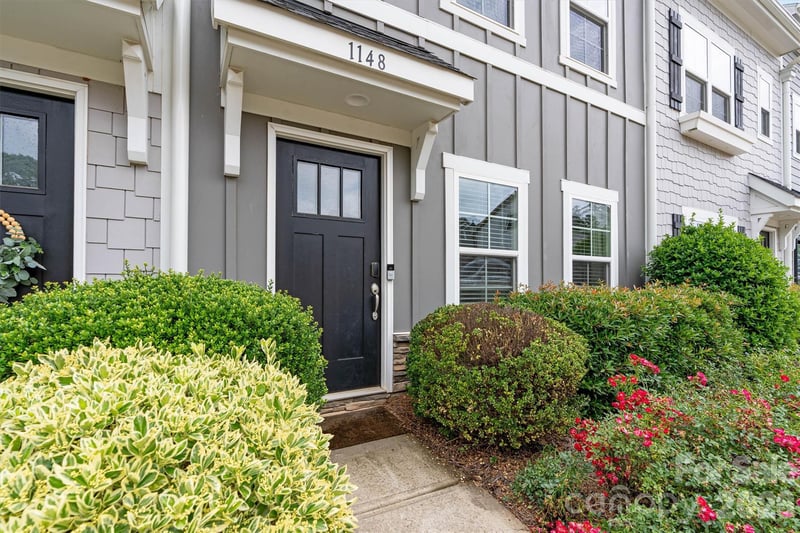 1148 Almerton Dr, Denver, NC 28037
