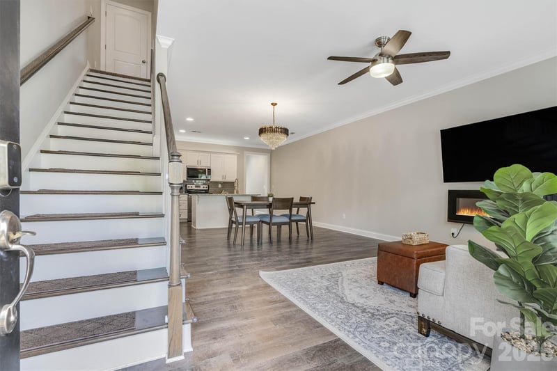 1148 Almerton Dr, Denver, NC 28037