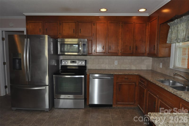 3693 Bethlehem Rd, Blackstock, SC 29014