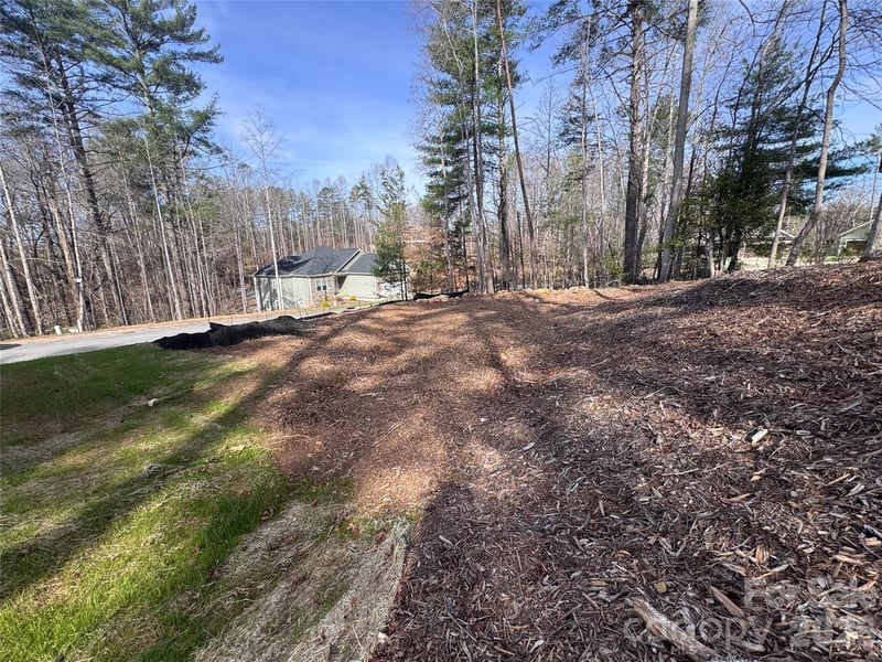 403 Scarlett Oak Ct, Lenoir, NC 28605