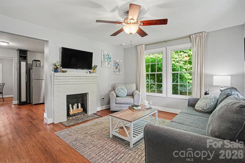 611 4th Ave, Gastonia, NC 28054