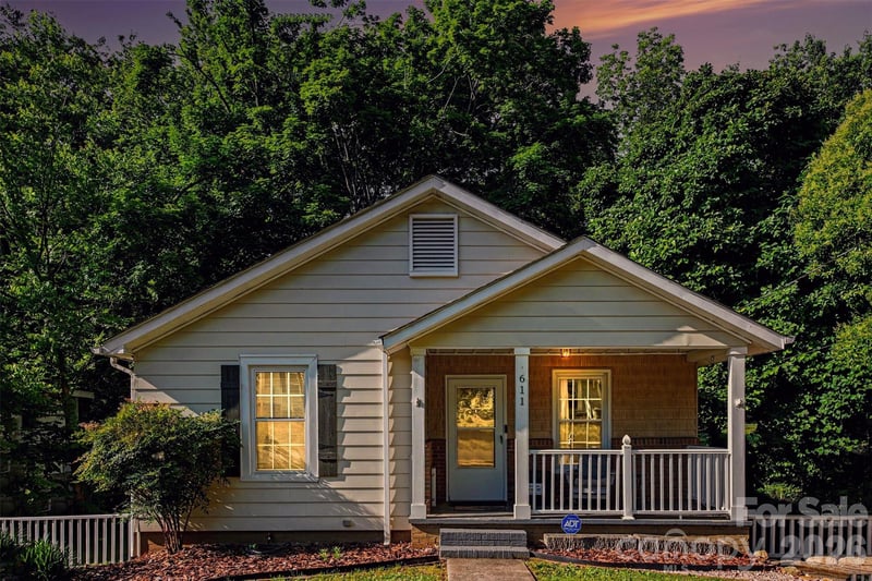 611 4th Ave, Gastonia, NC 28054
