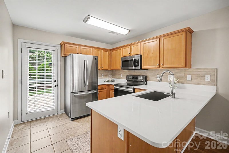 1210 Sheldon Brook Ln, Fort Mill, SC 29707