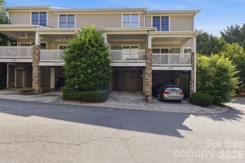 2917 Craftsman Ln, Charlotte, NC 28204