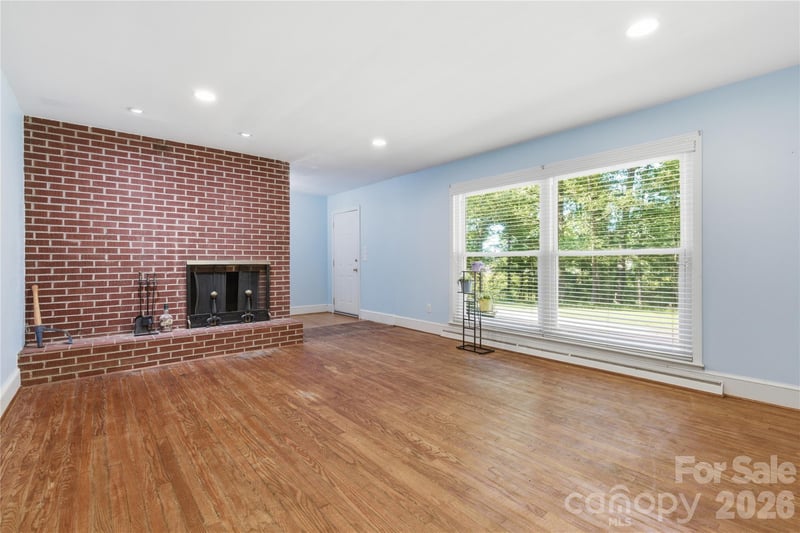 4411 Us 221 Hw, Forest City, NC 28043