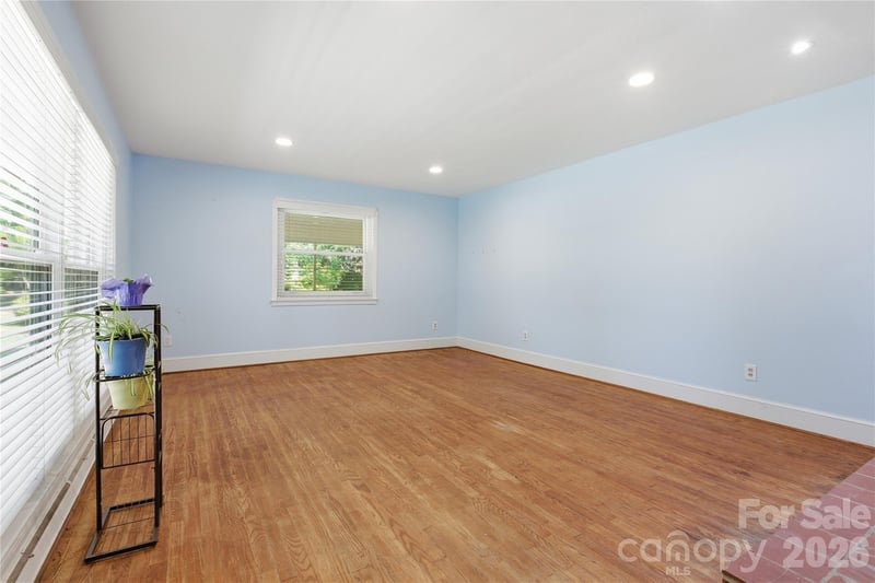 4411 Us 221 Hw, Forest City, NC 28043