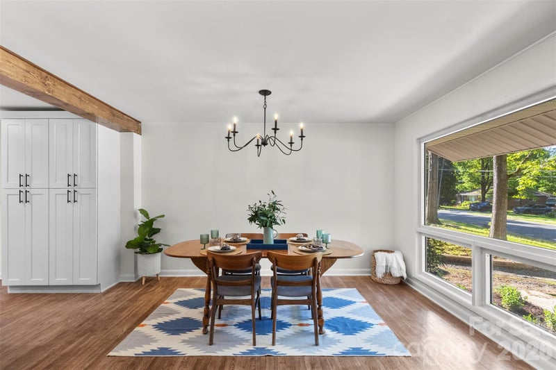 3840 Colebrook Rd, Charlotte, NC 28215