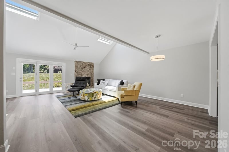 3677 Rock Bridge Dr, Conover, NC 28613