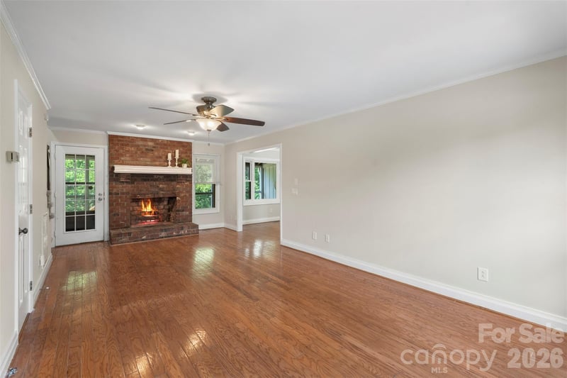 1152 Crestmont Dr, Concord, NC 28025