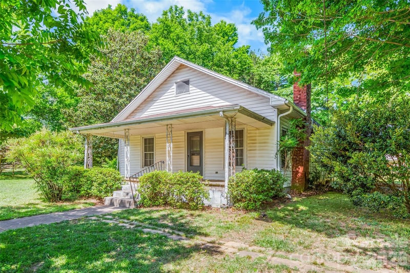 128 John Deere Dr, Harmony, NC 28634