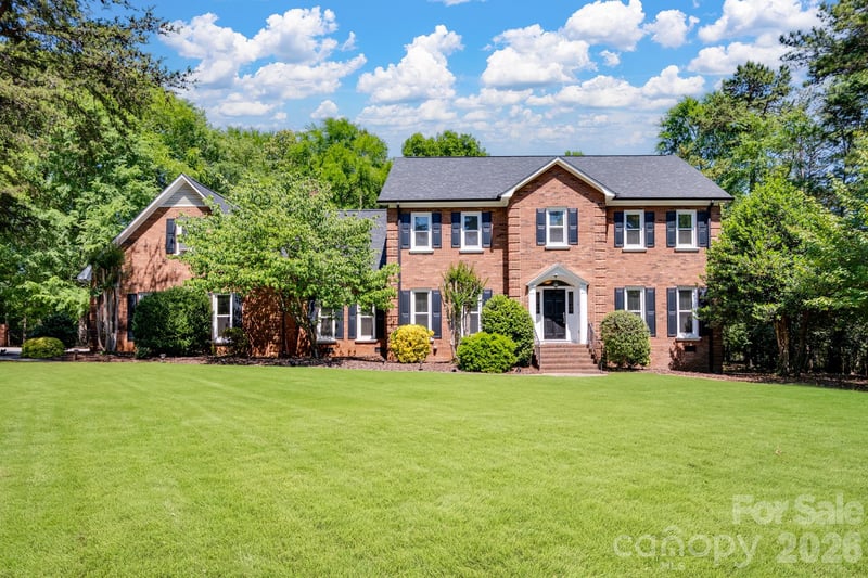 918 Hanover Dr, Concord, NC 28027