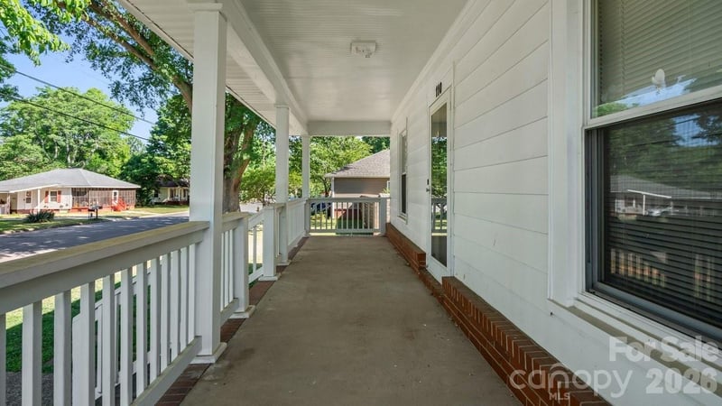 110 Globe St, Mount Holly, NC 28120