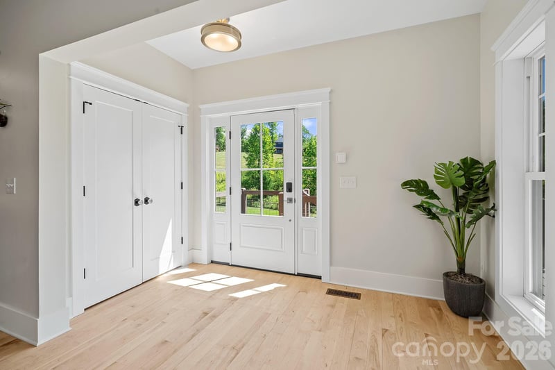 66 Nader Ave, Weaverville, NC 28787