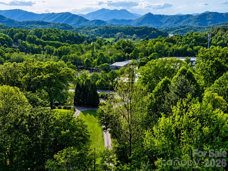00 Junaluska Oaks Dr, Waynesville, NC 28786