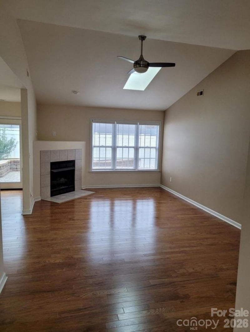 115 Edinburgh Ct, Mount Holly, NC 28120