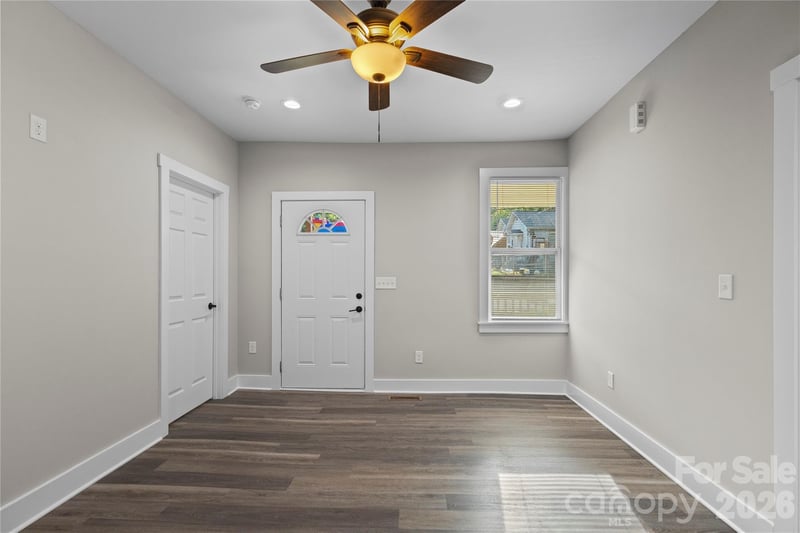 106 Dean St, Gastonia, NC 28052