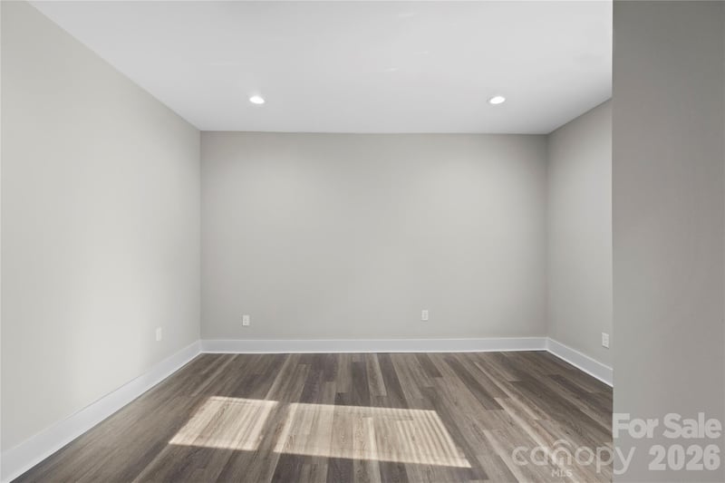 106 Dean St, Gastonia, NC 28052