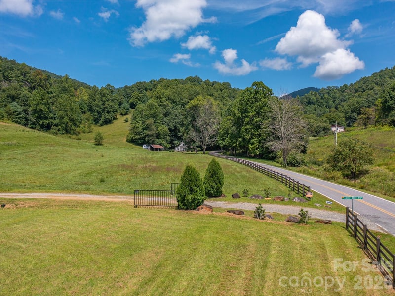 000 Locust Rough Mountain Rd Lot s 5 & 6, Burnsville, NC 28714