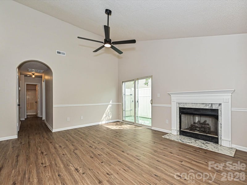 3629 Silver Ore Ln, Charlotte, NC 28216