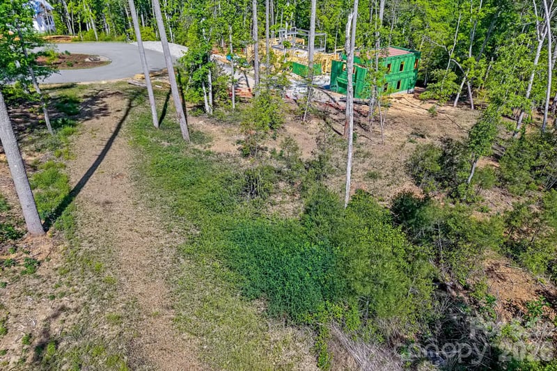 325 Flowering Vine Ct, Asheville, NC 28803