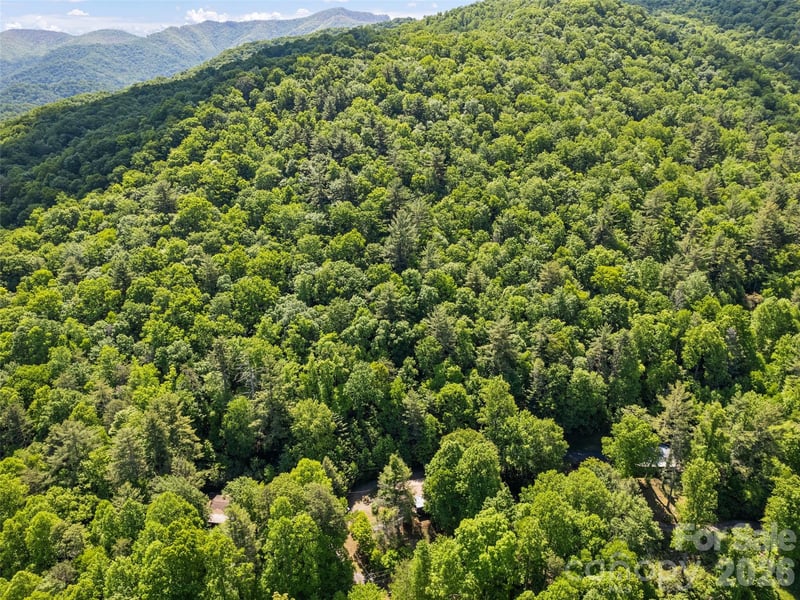 102 Serenity Ln, Clyde, NC 28721
