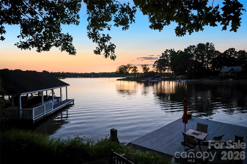 104 Doral Ct, Kings Mountain, NC 28086