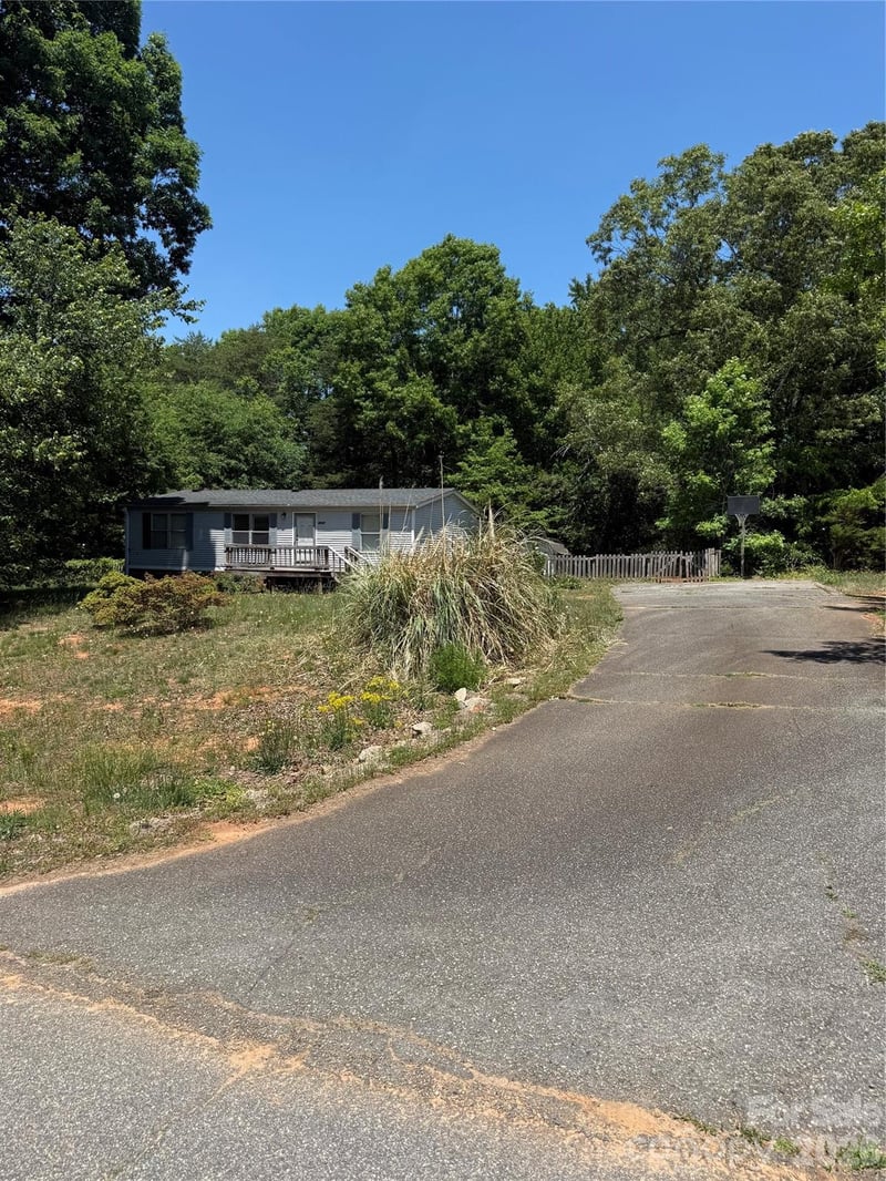 6237 Burnhurst Ln, Denver, NC 28037
