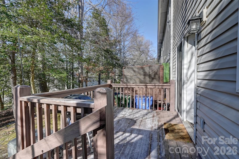 93 Stafford Ct, Fletcher, NC 28732