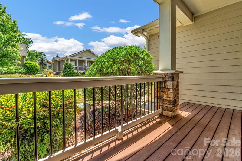 48 Asher Ln, Arden, NC 28704