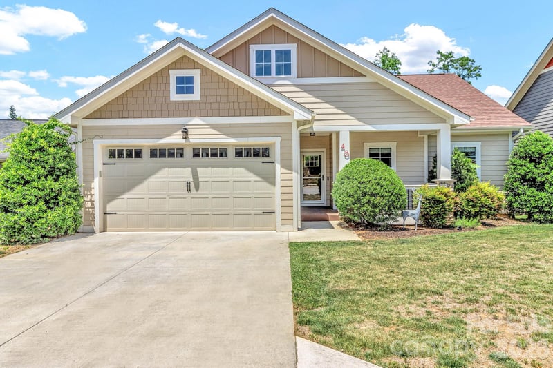 48 Asher Ln, Arden, NC 28704