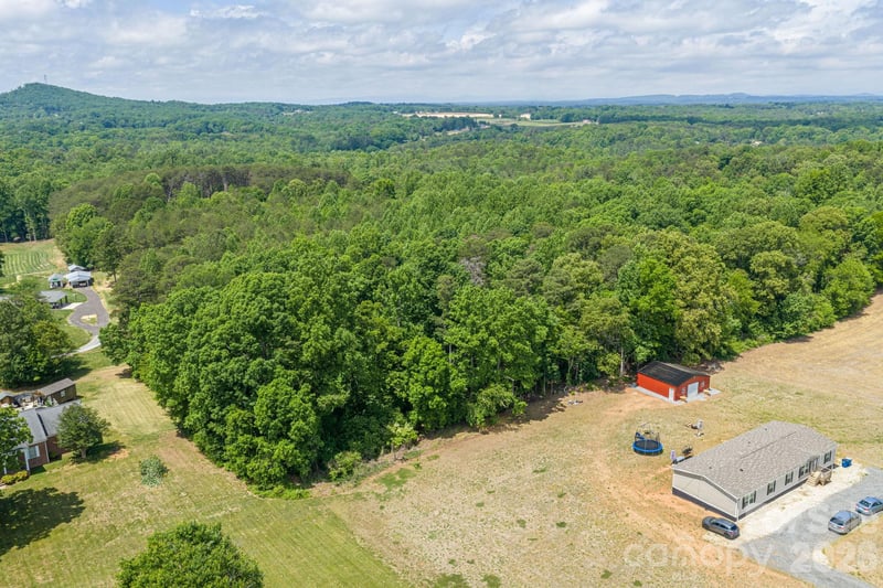 7867 Max Smith Ave, Connelly Springs, NC 28612
